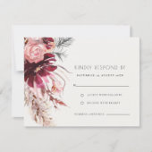 Chic Burgundy Blush Pampas Grass Wedding RSVP Karte (Vorderseite)