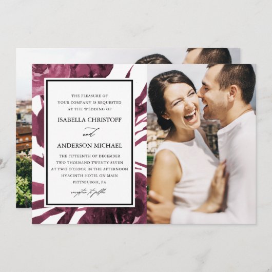Chic Burgundy Floral Two Foto Wedding Einladung (Vorne/Hinten)