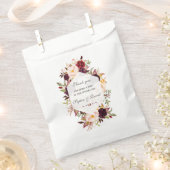 Chic Burgundy Marsala Floral Geometric Wedding Geschenktütchen (Ausgeschnitten)