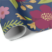 Chic Burgundy, Navy Blue und Gold Hochzeit Floral Geschenkpapier (Rolleneckpunkt)