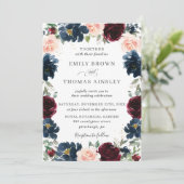 Chic Burgundy Navy Blush Bloral Wedding Einladung (Stehend Vorderseite)