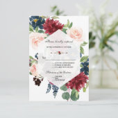 Chic Burgundy Navy Floral Frame Wedding RSVP (Stehend Vorderseite)