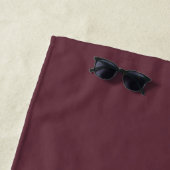 Chic Burgundy White Mit Monogramm Strandtuch (Beispiel)