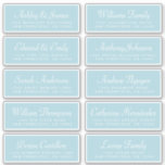 Chic Calligraphy Blue Guest Address Labels<br><div class="desc">Einfach zu personalisieren, Namen und Adressen / individuelle Hochzeitsadressen Etikettenaufkleber für Gäste. Diese eleganten, modernen und einfachen Hochzeitsgast-Adressetiketten sind mit ihren Namen in weißer, eleganter, handgeschriebener Schrift-Kalligraphie und moderner Typografie auf pastellblauem Hintergrund versehen. Fügen Sie einfach Ihre persönlichen Namen und Adresse Ihrer Hochzeitsgäste hinzu. Exklusiv für Sie entworfen von Happy...</div>