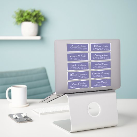 Chic Calligraphy Blue Guest Address Labels (Laptop auf Schreibtisch)