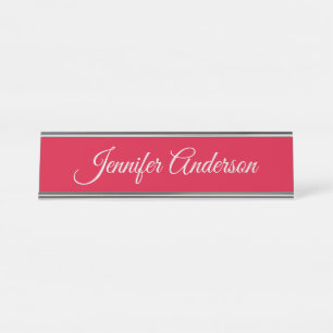 Chic Calligraphy Elegance Cherry Red Personalisier Schreibtischnamensplakette