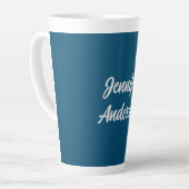 Chic Calligraphy Elegance Personalisiert Milchtasse (Linke Ecke)