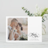Chic Calligraphy Script Heart Foto Wedding Dankeskarte (Stehend Vorderseite)