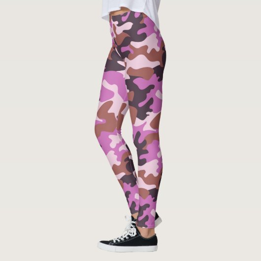 Chic Camouflage Khaki Pattern Leggings (Links)