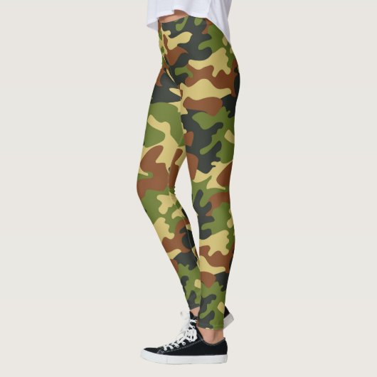 Chic Camouflage Khaki Pattern Leggings (Links)