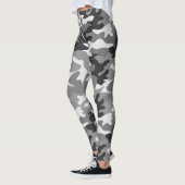 Chic Camouflage Khaki Pattern Leggings (Links)