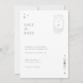 Chic Celestial Moon Stars Monogram Save the Date Einladung (Vorderseite)
