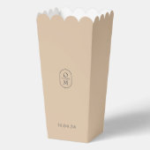 Chic Clay Monogram Popcorn Favor Box Geschenkschachtel (Rückseite)