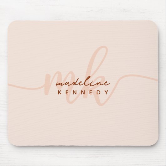 Chic Clay und Beige Moderne Monogramm Mousepad (Vorne)