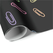 Chic Colorful Pastel Paperclips Muster auf schwarz Geschenkpapier (Rolleneckpunkt)
