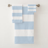 Chic Columbia Blue and White Stripes  Badhandtuch Set (Insitu)