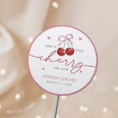 Chic Coquette Cherry am oberen Brautparty Runder Aufkleber