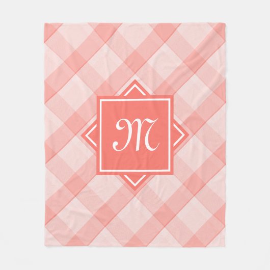 Chic Coral Kariert mit modernem Diagonal Monogramm Fleecedecke (Vorderseite)