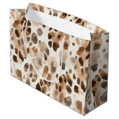 Chic Cream Brown Leopard Tier Geburtstag Große Geschenktüte (Rückseite Schrägansicht)