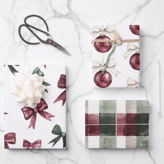 Chic Cream Brown Streifen Weihnachten Rote Ornamen Geschenkpapier Set (Vorderseite)