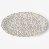 Chic Cream Taupe Animal Print Pappteller (Schrägansicht)