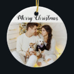 Chic Custom Family Paar Foto Holiday Christmas Keramik Ornament<br><div class="desc">Chic custom holiday ceramic ornament with the words "Merry Christmas" in an elegant black script machen with a white background. Click "Personalize" to add a special foto of your family or you and your husband or wife and perhaps even your pets. Click "Click to customize further" to add text and...</div>