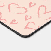 Chic Cute Blush Pink Heart Pattern Monogram Schreibtischunterlage (Ecke)