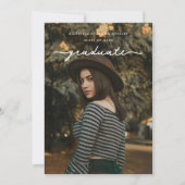 Chic Delicate White Script Foto Graduation Party Einladung (Vorderseite)