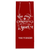 Chic Die wunderbarste Zeit des Jahres Monogramm Geschenktüte Für Weinflaschen (Rückseite)