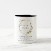 Chic Dusky Pink Blush Wildblume Wappen Abschluss Zweifarbige Tasse (Mittel)