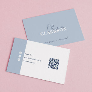 Chic Dusty Blue Minimalist QR-Code Visitenkarte