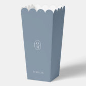 Chic Dusty Blue Monogram Popcorn Favor Box Geschenkschachtel (Rückseite)
