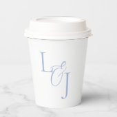 Chic Dusty Blue Monogram Script Event Wedding Pappbecher (Vorderseite)
