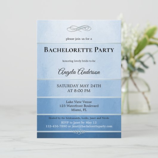 Chic Dusty Blue Striped Bachelorette Einladung (Stehend Vorderseite)