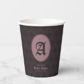 Chic Dusty Pink Monogram Fleur-de-Lis Pappbecher (Vorderseite)