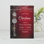 Chic elegante Rote Ornamente Weihnachten Einladung (Stehend Vorderseite)