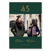 Chic Emerald Green und Gold Hand Letting Wedding Tischnummer (Rückseite)