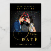 Chic Exquisite Script Photo Christmas Golden Folieneinladung (Vorderseite)