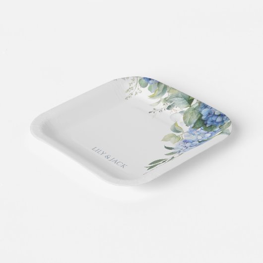 Chic Floral Blue Hydrangea Event Hochzeit Pappteller (Gewinkelt)