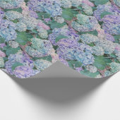 Chic Floral Blue Lila Hydrangea Muster Geschenkpapier (Ecke)