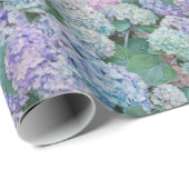 Chic Floral Blue Lila Hydrangea Muster Geschenkpapier (Rolleneckpunkt)