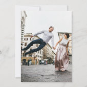 Chic Floral Bouquet mit Brush Script Zwei Fotos Save The Date (Rückseite)