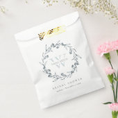 Chic Floral Laurel Wreath Monogram Brautparty Geschenktütchen (Versiegelt)
