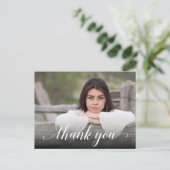 Chic Foto Abschluss White Script Vielen Dank Postkarte (Stehend Vorderseite)
