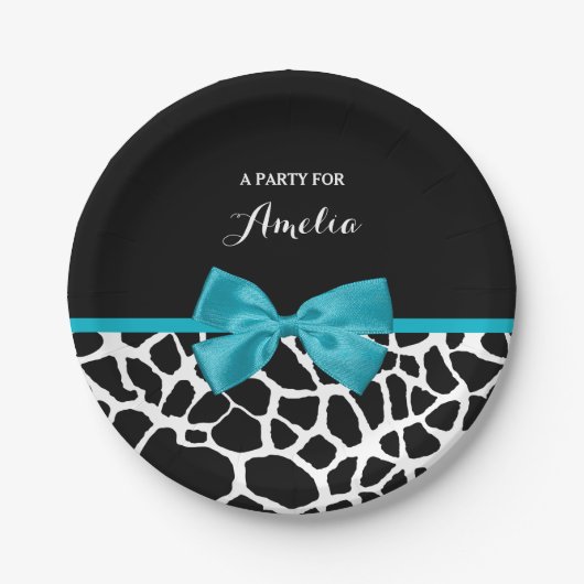 Chic Giraffe Print Aqua Blue Ribbon Bow mit Namen Pappteller (Vorderseite)
