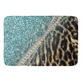 Chic Girly Leopard Print Blue Glitzer Badematte (Vorderseite)