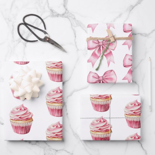 Chic Girly Pink Cupcake Geburtstag Geschenkpapier Set (Vorderseite)