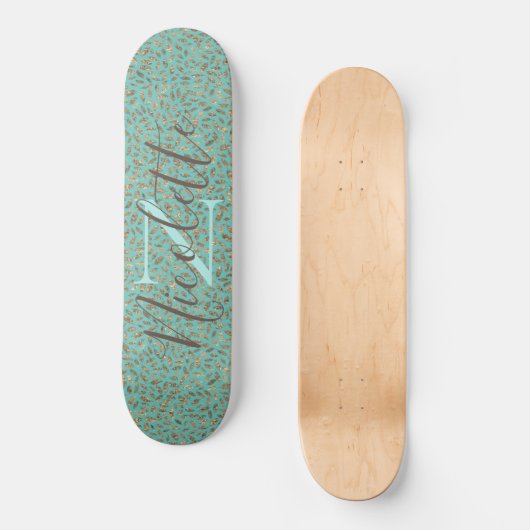 Chic Glittery Feathers Monogram Skateboard (Vorderseite)