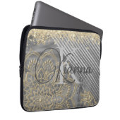 Chic Glittery Mandala Monogram Laptop Sleeve (Vorne Rechts)
