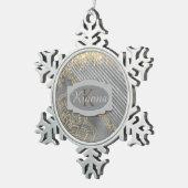 Chic Glittery Mandala Monogram Schneeflocken Zinn-Ornament (Rechts)